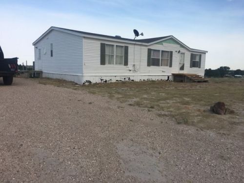 515 Apache Trl, Portales, NM 88130-9106