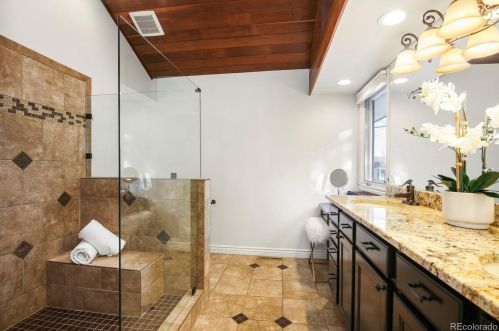 6080 Harvard Dr, Aurora CO 80227-4028 exterior