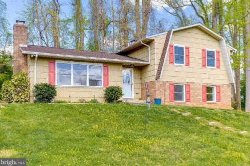 1701 Ingleside Rd, Forest Hill, MD 21050-2304