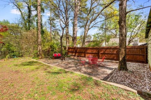 2496 Jefferson Ter, Atlanta GA  30344-2743 exterior