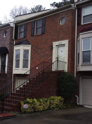 3275 Hampton Green Way, Atlanta GA  30340-4479 exterior