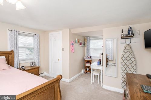 164 Churchill Ave, Trenton NJ 08610-3501 exterior