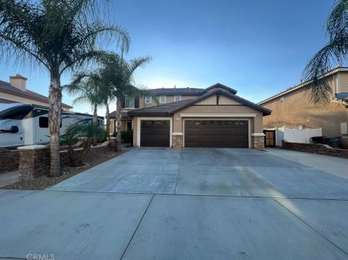 1696 Benton Way, Perris, CA 92571-3879