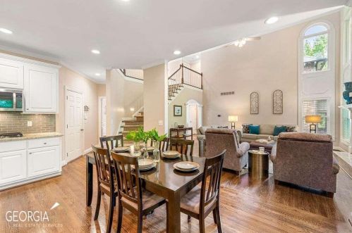 165 Fieldsborn Ct, Atlanta GA  30328-1039 exterior