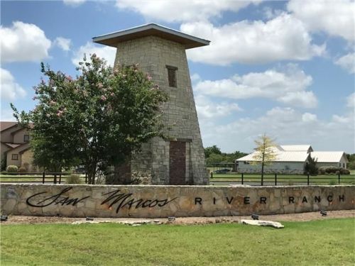 110 River Ranch Cir, Martindale, TX 78655-3969