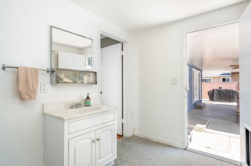 1782 Tiara St, Anaheim CA  92802-2414 exterior