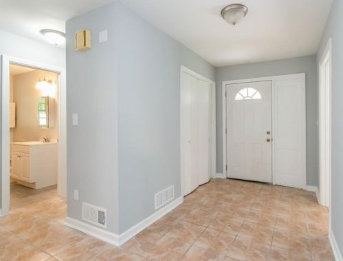 3645 Hershel Pl, Atlanta GA  30349-1324 exterior