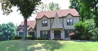 8313 Heatherglen Dr, Memphis, TN 38138-6210
