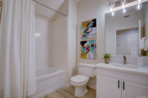 324 Quail Rdg, Irvine CA  92603-4240 exterior