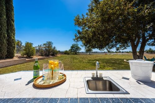 8079 Golden Star Ave, Riverside CA  92506-5710 exterior