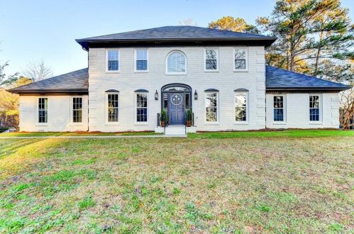 4160 Echo Woods Dr, Clarkston GA  30021-2708 exterior