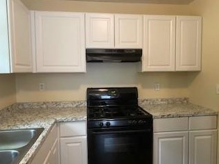 637 Lyric Way, Atlanta GA  30318-6053 exterior