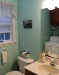 83 Bayview Rd, Niantic CT  06357-2003 exterior