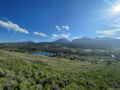 28 Blue Moon Trl, Silverthorne, CO 80498-9254