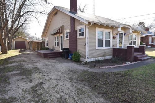 1020 Park Dr, Vaughan, TX 76645-2628
