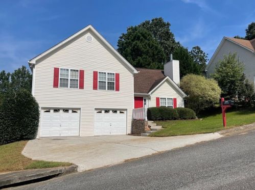 247 Hillcrest Rdg, Holly Springs, GA 30115-4219