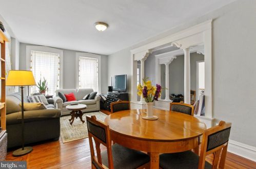 564 Broadway, Hanover PA 17331-2504 exterior