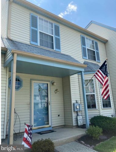 13 Knoll Dr, Blenheim, NJ 08012-5408