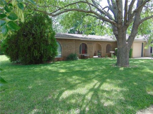3416 Jim Robison Dr, Edmond, OK 73013-6315
