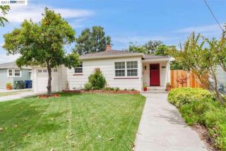 1556 5th St, Livermore, CA 94550-4357