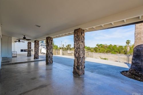 5953 Grand Ave, Riverside CA  92504-1369 exterior