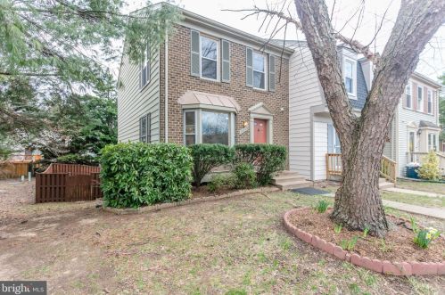 10719 Gideon Ct, Fredericksburg, VA 22407-7737