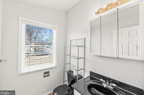 2711 Henderson Ave, Silver Spring MD 20902-1919 exterior