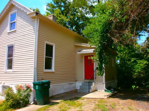 164 Forest Ave, Cincinnati OH  45220-1361 exterior