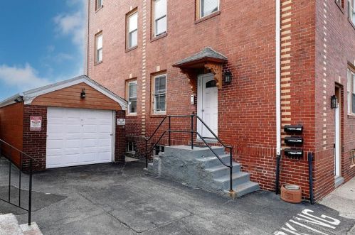 30 Weeden St, Providence, RI 02903-1536