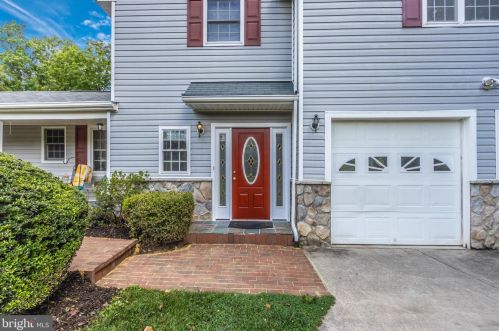 120 Piping Rock Dr, Silver Spring MD 20905-5863 exterior