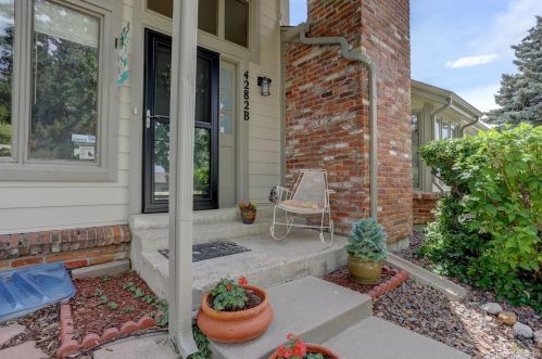 4282 Fairplay Cir, Denver CO 80014-8371 exterior
