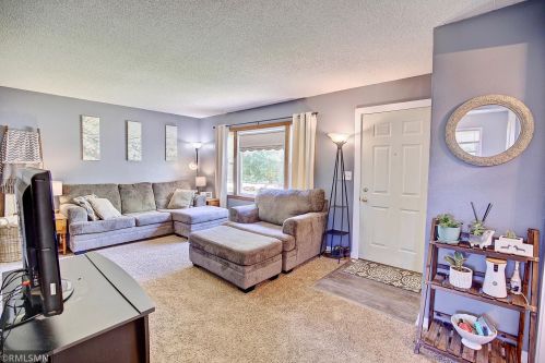 5580 Aldine St, Saint Paul MN  55126-4901 exterior