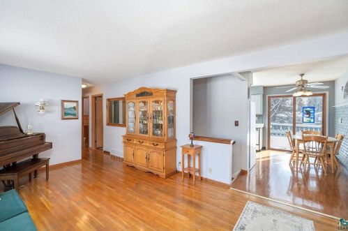 140 Austin St, Duluth, MN 55803-1759