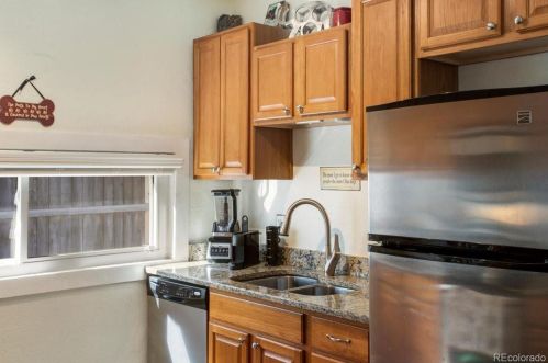 3229 Logan St, Englewood CO  80113-2625 exterior