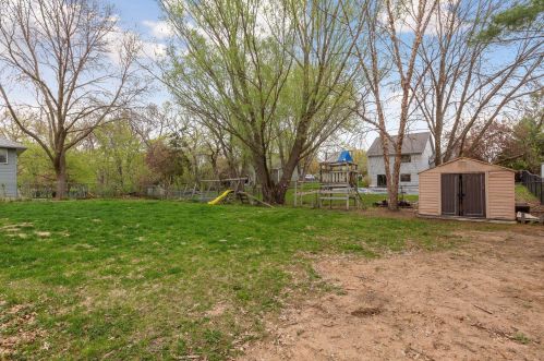 1131 Goodview Ave, Saint Paul MN  55128-6129 exterior