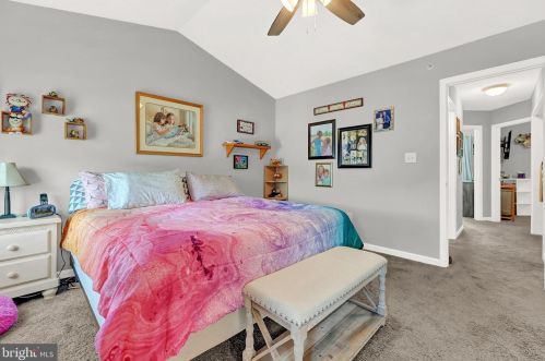 134 Overlook Dr, Hanover PA  17331-9136 exterior