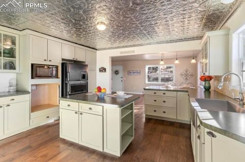 2320 Rampart Range Rd, Woodland Park CO 80863-9309 exterior