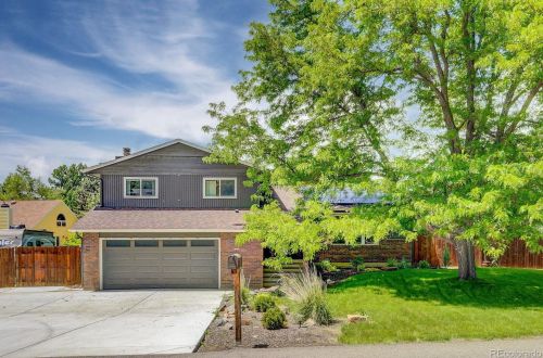 5217 Greenview Dr, Fort Collins, CO 80525-3826