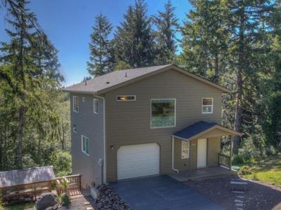 1329 Newport Heights Dr, Newport, OR 97365-9560
