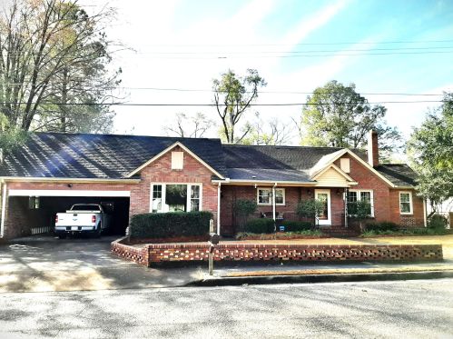 4 Walker St, St Paul, SC 29148-7424