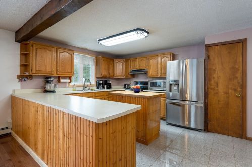 171 Old New Ipswich Rd, Rindge, NH 03461-5321