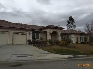 241 Quail Dr, Palmdale, CA 93551-2943
