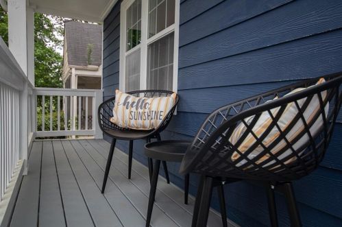 1863 Chapman Ave, Atlanta, GA 30344-4657