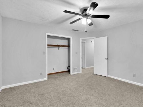 3890 Sundowner Ct, Conyers GA  30094-3870 exterior