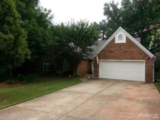 2604 Dreux Ct, Kennesaw, GA 30152-7410