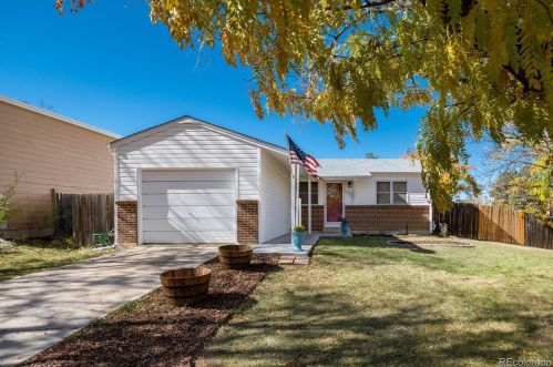 3907 Truckee St, Denver CO  80013-3348 exterior