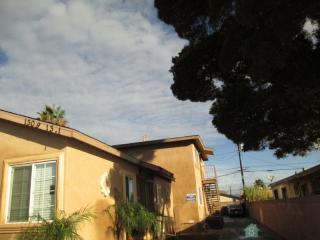 1311 90th Pl, Los Angeles CA  90044-2035 exterior