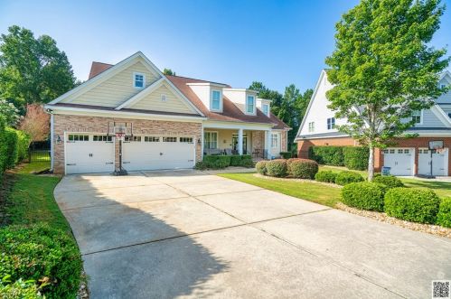 212 Dixon Ct, Evans, GA 30809-4302