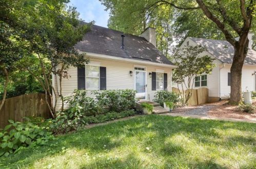 1195 Haven Brook Ln, Atlanta GA  30319-2616 exterior