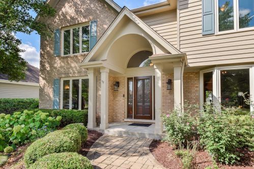 1733 Greene Ridge Dr, Naperville, IL 60565-6751